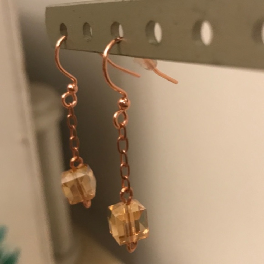 Handmade 1/4 in. crystal cube on a copper chain.